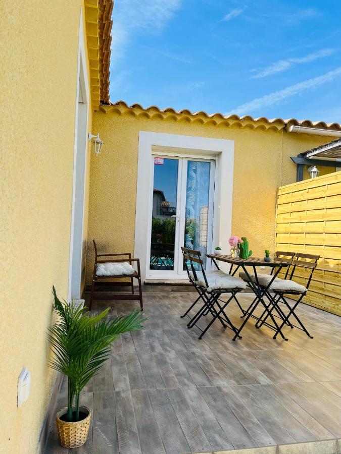 Un Coin Tropical En Provence ! Hotell LʼIsle-sur-la-Sorgue Eksteriør bilde