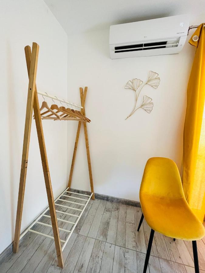 Un Coin Tropical En Provence ! Hotell LʼIsle-sur-la-Sorgue Eksteriør bilde